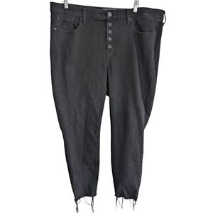 Torrid‎ Women's Size 22 Shorts Black Button Fly Stretch Skinny Jeans Raw Hem